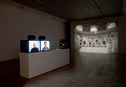 installation view, Ernst Muzeum, Mucsarnok/Kunsthalle, Budapest, 2009 © photo Ana Torfs